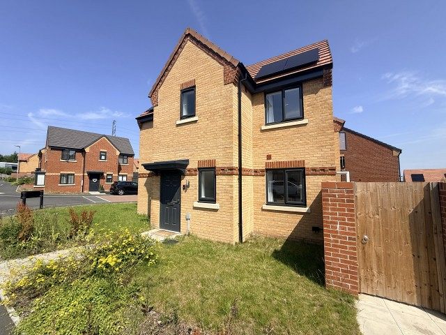 27 Flanshaw Field, Wakefield